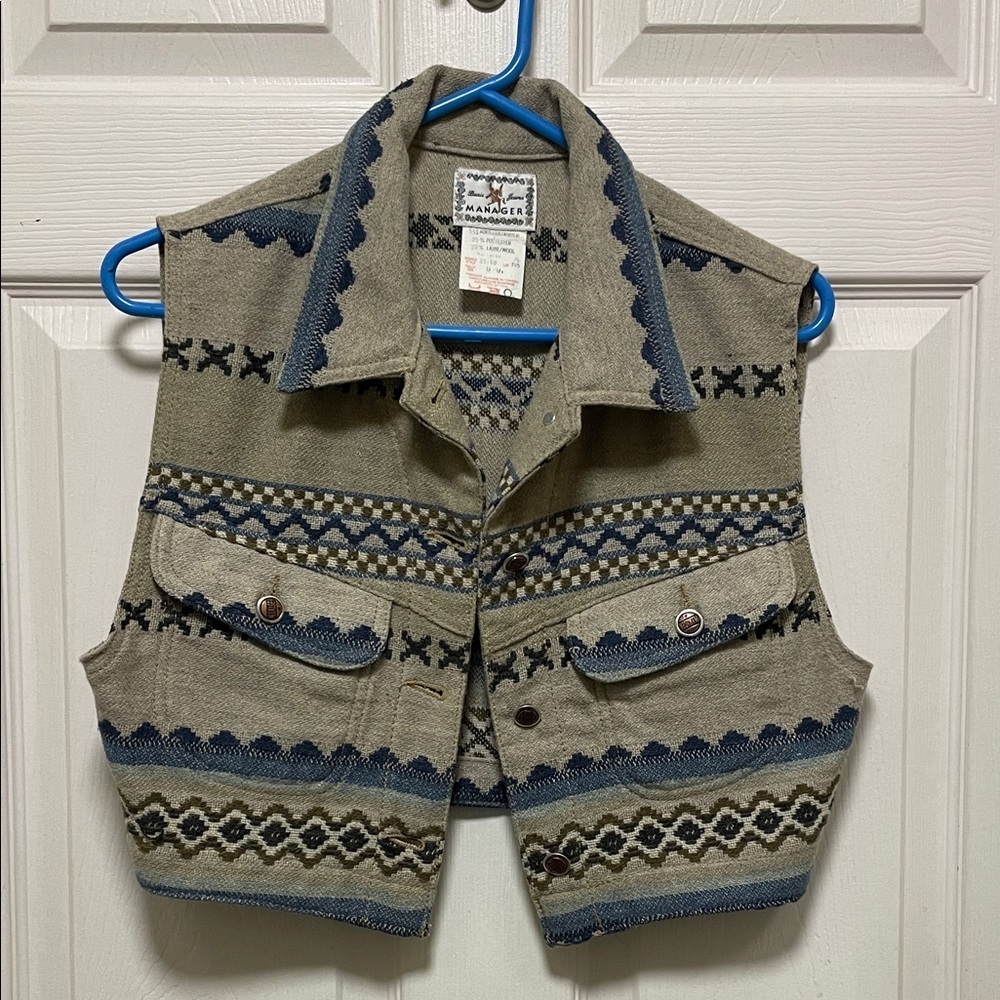 Manager | Basic Jeans | Vintage |90s | Southwestern |Woven | Cropped Vest|Size M